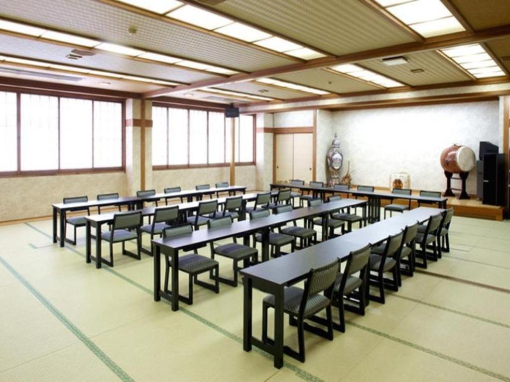 Business Hotel Kurama Hikone Exterior foto